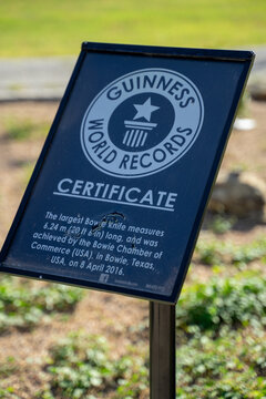 Guinness World Records Certificate for Largest Bowie Knife in Bowie, Texas