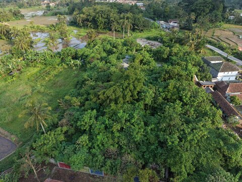 Aerial panoramic view of scenery - DJI_20260531162441_0064_D.JPG