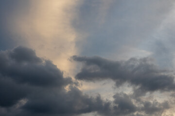 Obraz premium Dramatic Clouds at Sunset