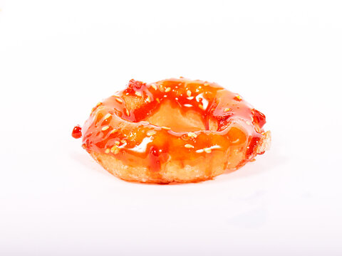 Cambodia cake nom Korng round cake Khmer donut 