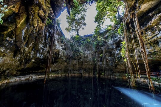Cenote Oxman, Valladolid, Yucatan, Mexico