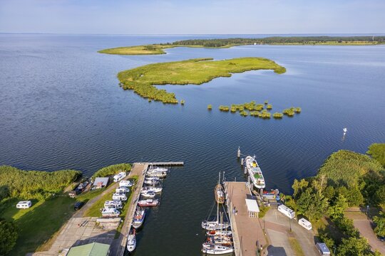 Aerial view, drone photo: harbour in the village of Altwarp, behind the island of Lysa Wyspa in Poland, Szczecin Lagoon, Mecklenburg-Western Pomerania, Germany