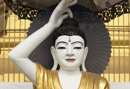 Deity statue, Uzina Pagoda, U Zina Paya, Mawlamyine or Mawlamyain, Mon State, Burma, Myanmar