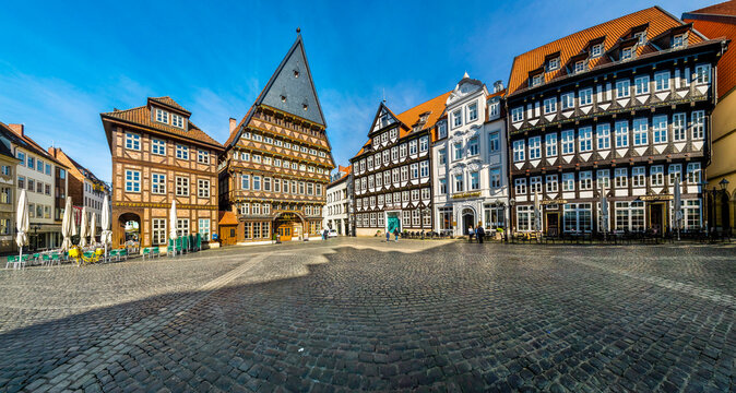 Germany, Hildesheim, view to Butchers' Guild Hall at market square
