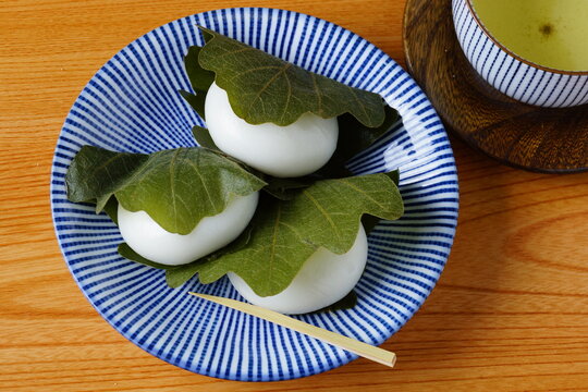 かしわもち Images – Browse 1,201 Stock Photos, Vectors, and Video