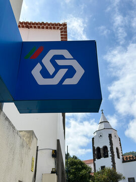 Sign of Caixa Geral de Dep&oacute;sitos (CGD). State Bank of Portugal. Santa Cruz. Madeira.