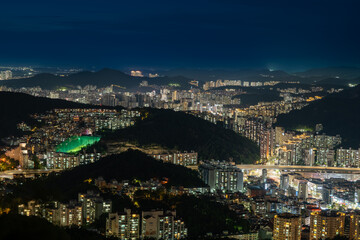 Fototapeta premium The beautiful night lights of Seoul