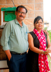 Naklejka premium Portrait of young Indian couple