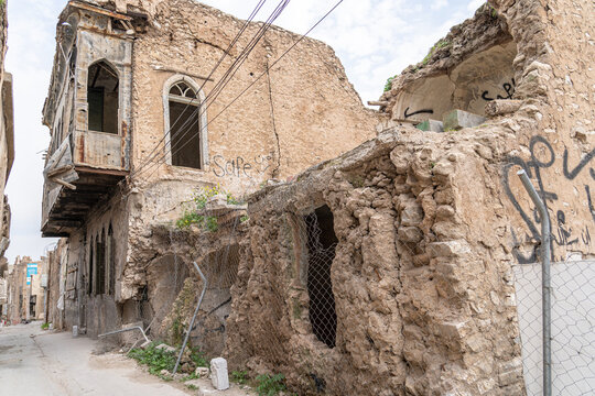 Heavy widespread destruction in the city, Mosul, Iraq