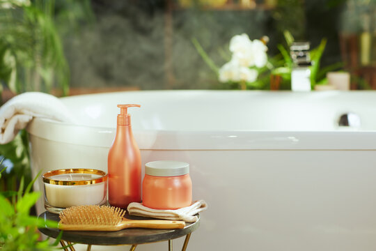 Elegant Bath Products for a Tranquil Home Spa