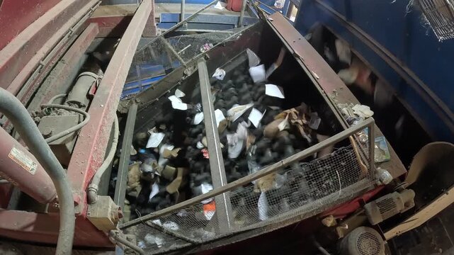 Recycling plant paper sorter in Tucson, Arizona