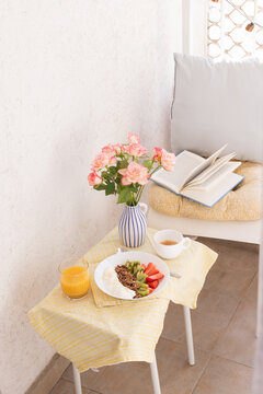 Breakfast at home, on the balcony