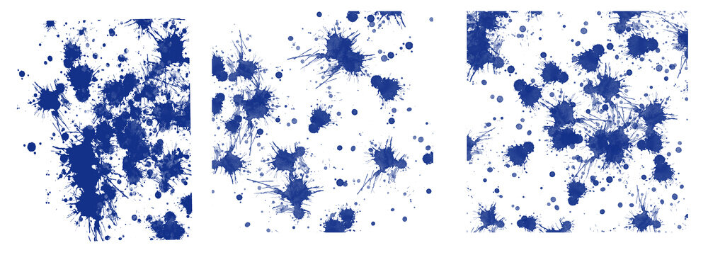 Manchas de acuarela azul abstractas texturizadas sobre fondo blanco
