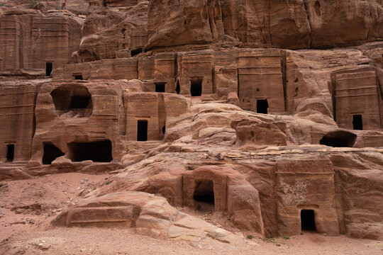 Petra tombs