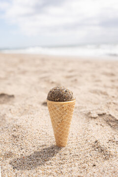 Sand Scoop Cone