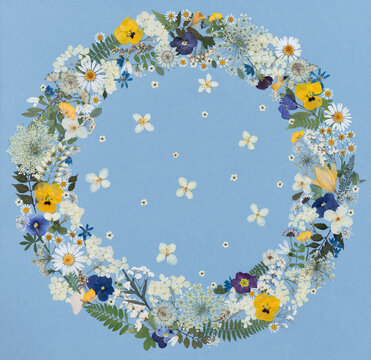 Wreath on blue