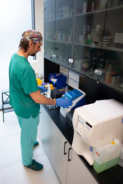 Lab-based medical professional
