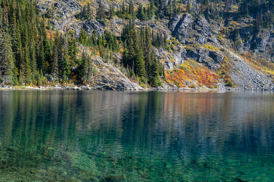 Pristine alpine lake in Fall
