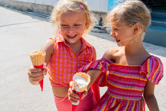 Ice Cream Besties