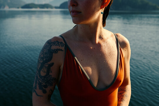 Goosebumps & water on skin 