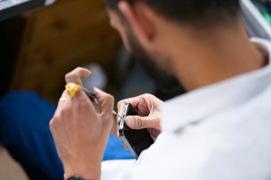 Precision work on smartphone components