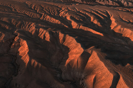 Rugged Red Rock Mountains