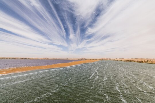 Two coloured lake as part of the the Unesco sight Ounianga lakes, northern Chad, Africa