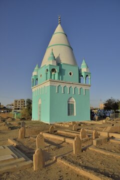Grave of a Sufi on the Hamed al-Nil Cemetery, Omdurman, Khartoum, Sudan