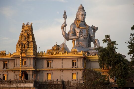 Giant statue of Lord Shiva, Murudeshwar Temple, Murudeshwar, Karnataka, India