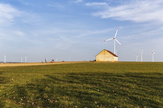 Barn in a meadow, wind turbine, Willebadessen, H&ouml;xter, Teutoburg Forest Eggegebirge nature park Park, Germany