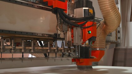 Automated Tool Swapping System Efficiently Manages Router Bits During Rapid Panel Manufacturing Processes . Media © mediawhalelicensing 