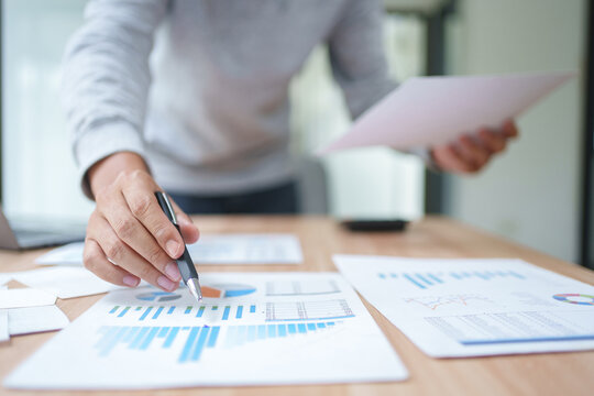 Business Financial Analysis For Investment Planning Accounting