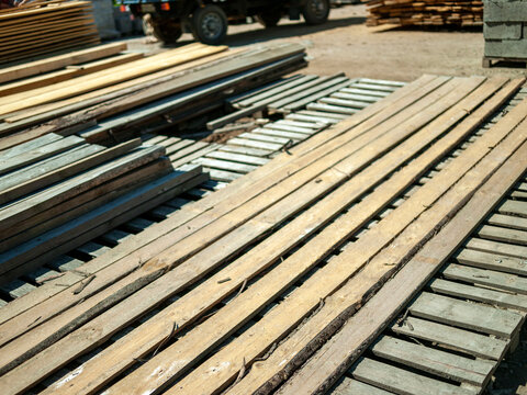 hardwood on woodyard sale