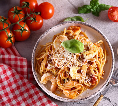 Spaghetti with tomato sauce and shrimp, Italian food