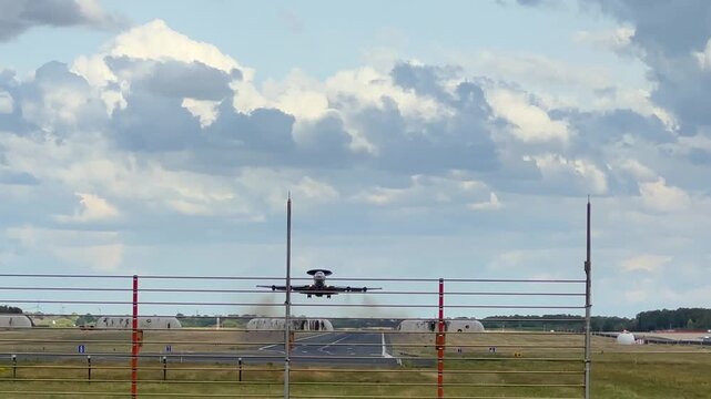  Big aircraft on start off runway