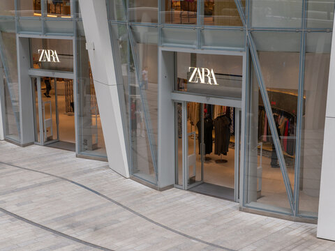 London, united kingdom - july 9 2025:   zara modern clothing store exterior with large glass facade and inviting entrance in Battersea, London