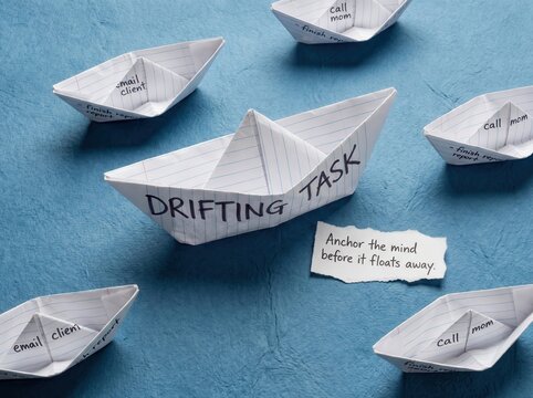 Paper Boats Drifting With Tasks, Managing Low Attention Span