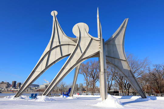 MONTREAL QUEBEC CANADA: The Alexander Calder sculpture L'Homme French for "Man")is a large-scale outdoor sculpture in Parc Jean-Drapeau, located in Montreal. Made for 1967 World Fair
