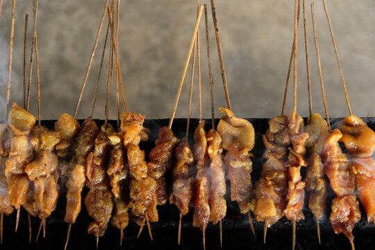 Sate Ambal is a chicken satay typical of the Kebumen area of Central Java. This satay is made from chicken meat seasoned with spices. Sate is cooked by grilling on a charcoal grill. Indonesian food.