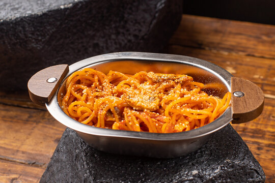 귀여운 어린이 토마토 스파게티 키즈 메뉴 달콤한 파스타 요리 식재료 Kids Tomato Spaghetti Children Menu Sweet Pasta Mild Sauce 儿童意面 蕃茄 意大利面 伴餐 韩国料理 キッズ スパゲティ トマトパスタ 子ども メニュー 甘口 Espagueti para Ni&ntilde;os P&acirc;tes pour Enfants