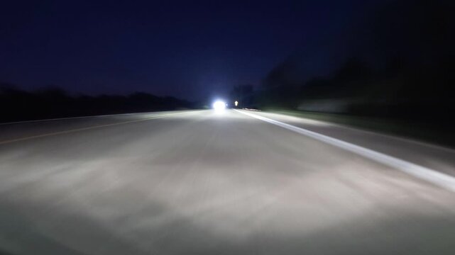 Dynamic night drive footage