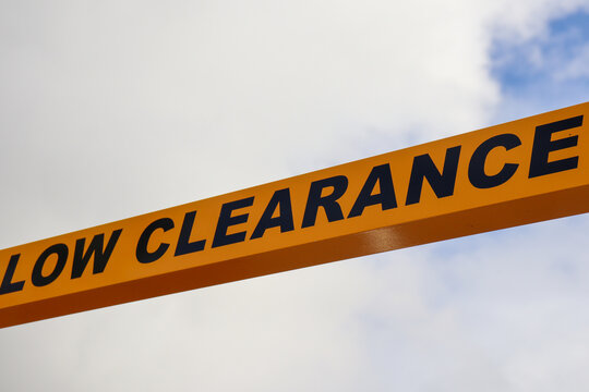 low clearance sign