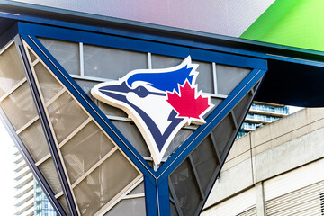 Obraz premium Toronto, Canada - May 26, 2026: Toronto Blue Jays Logo Displayed at Rogers Centre Entrance