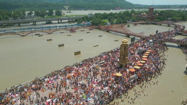The majestic aerial view captures Haridwar's core: the sacred Har Ki Pauri ghat on the Ganges, the colossal Lord Shiva Statue, and the hilltop Mansa Devi Temple
