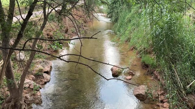 Rio Mundo a su paso por Ayna (Albacete)