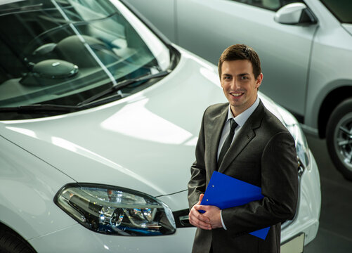 Professional Car Sales Consultant.