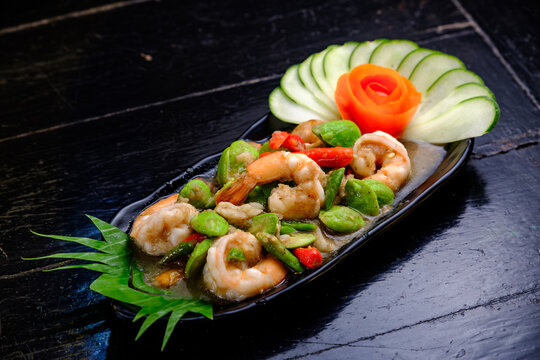 Thai Stir-Fried Stink Beans with Shrimp