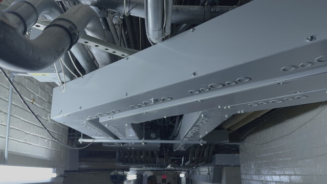 Industrial Electrical Busway and Power Distribution System in Utility Room