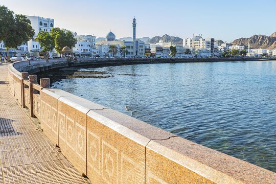 The main road Corniche leads along in an arc to the Bay of Mutrah, Muscat, Arabian Peninsula, Sultanate of Oman