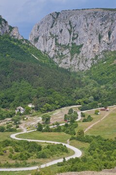 Cheile Turzii or Turda gorge, Trascău mountains, Transylvania, Romania